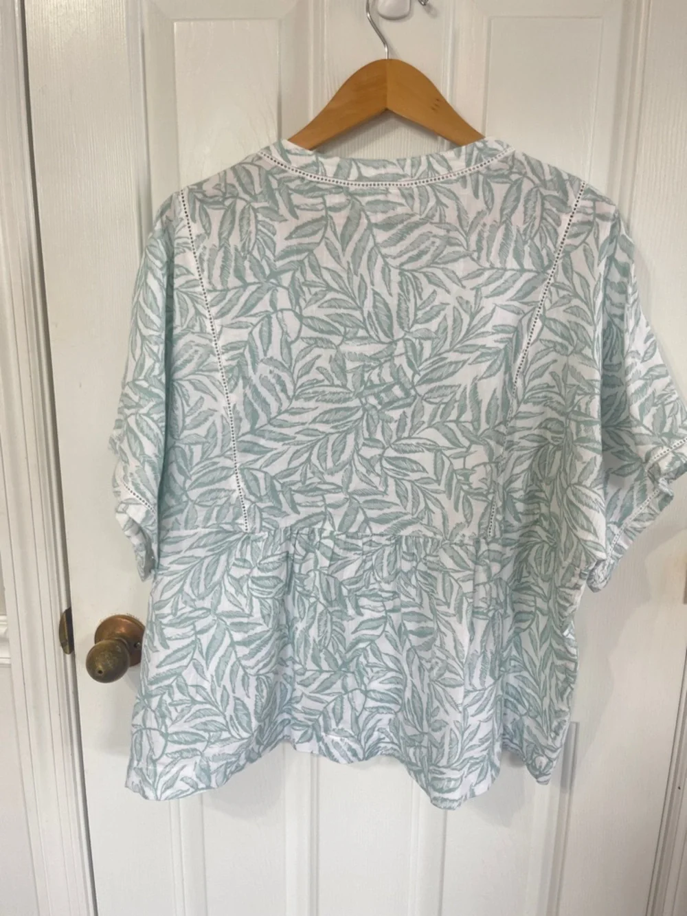 Wonderly Gauzy Cotton Peasant Top Women's 1X Green Tie Neck Boho Cottage - Picture 2 of 5